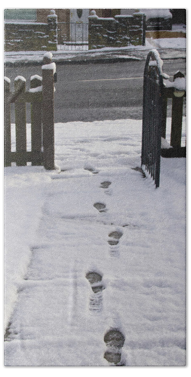 Traces On Snow Bath Towel featuring the photograph Traces in the Snow by Elena Perelman