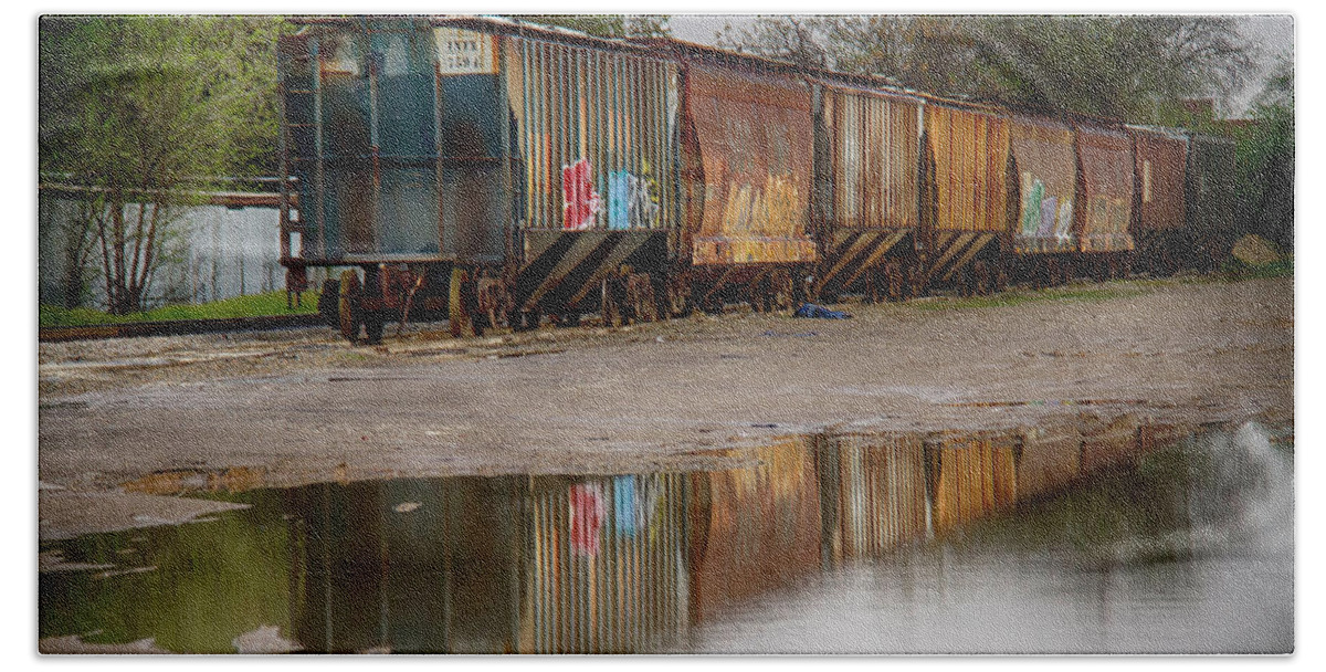 Train Bath Towel featuring the photograph Train Reflection 2 by Debby Richards
