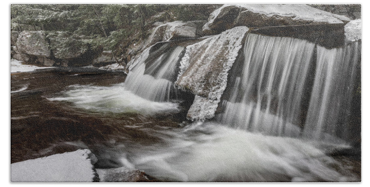 Maine Hand Towel featuring the photograph Upper Screw Auger Falls in Snow by Colin Chase