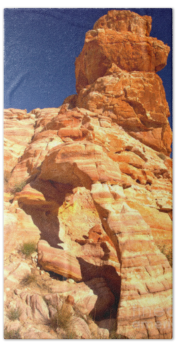 Valley Of Fire Hand Towel featuring the photograph Valley Of Fire Sandstone Dog by Adam Jewell