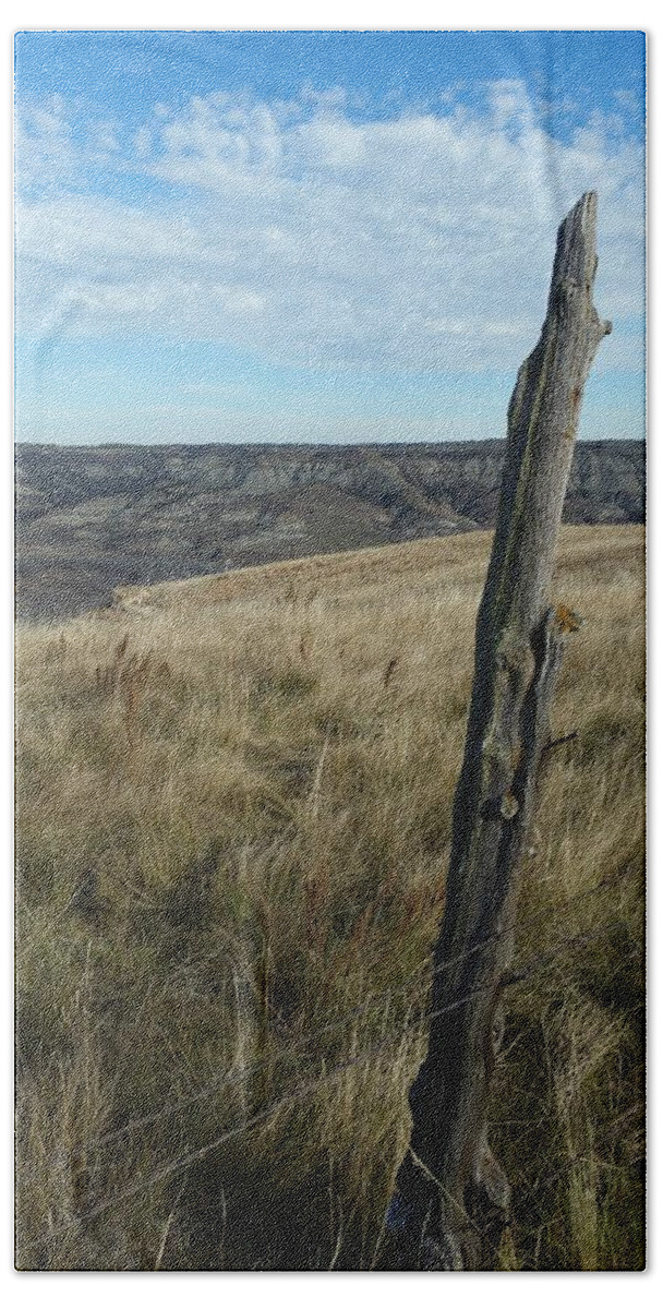 Fence Hand Towel featuring the photograph View From The Fence Line by Amanda R Wright