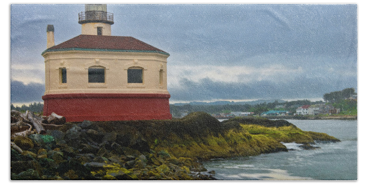 Lighthouse Hand Towel featuring the photograph Vintage Bandon by Dan McGeorge