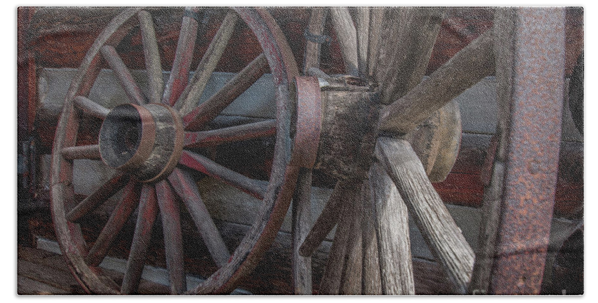 Wheels Bath Towel featuring the photograph Wagon Wheels by Tom Claud