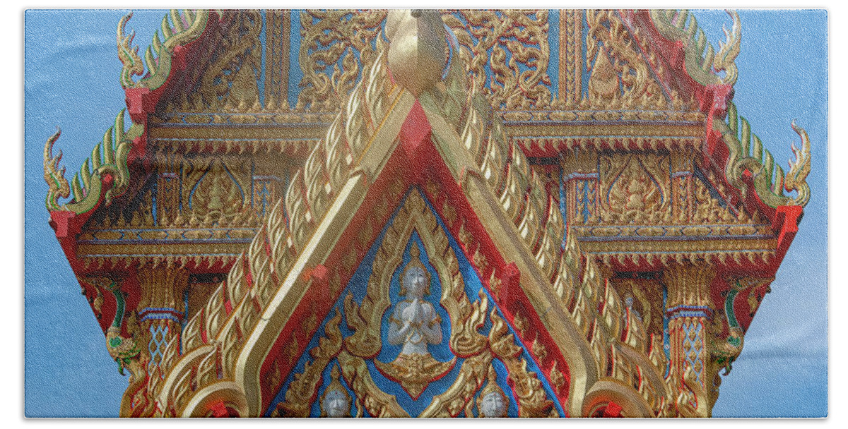 Scenic Bath Towel featuring the photograph Wat Nong Ja Bok Phra Ubosot Wall Gate DTHNR0238 by Gerry Gantt
