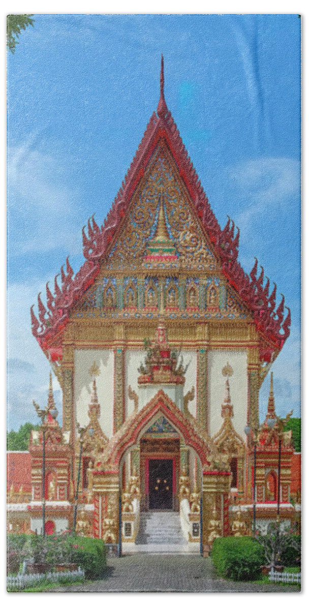Scenic Hand Towel featuring the photograph Wat Si Thep Pradittharam Phra Ubosot DTHNP0276 by Gerry Gantt