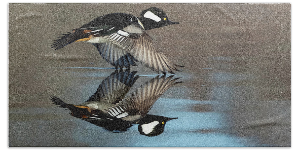 Flight Bath Towel featuring the photograph Wetland Caress by Art Cole