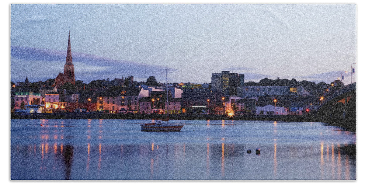 Eire Hand Towel featuring the photograph Wexford Harbour at sundown, County Wexford, Republic of Ireland by Ian Middleton