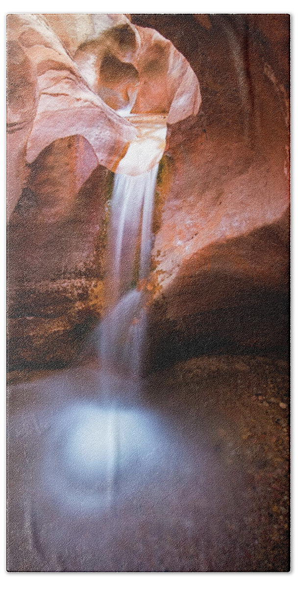 Art Hand Towel featuring the photograph Willis Creek Fall by Edgars Erglis