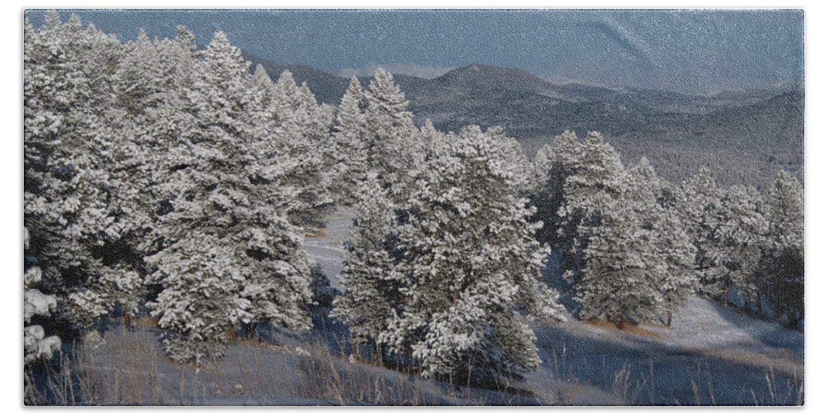 Winter Bath Towel featuring the photograph Winter Snowfall in the Foothills by Cascade Colors