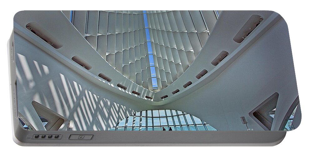 Milwaukee Portable Battery Charger featuring the photograph 0354 Milwaukee Art Museum by Steve Sturgill