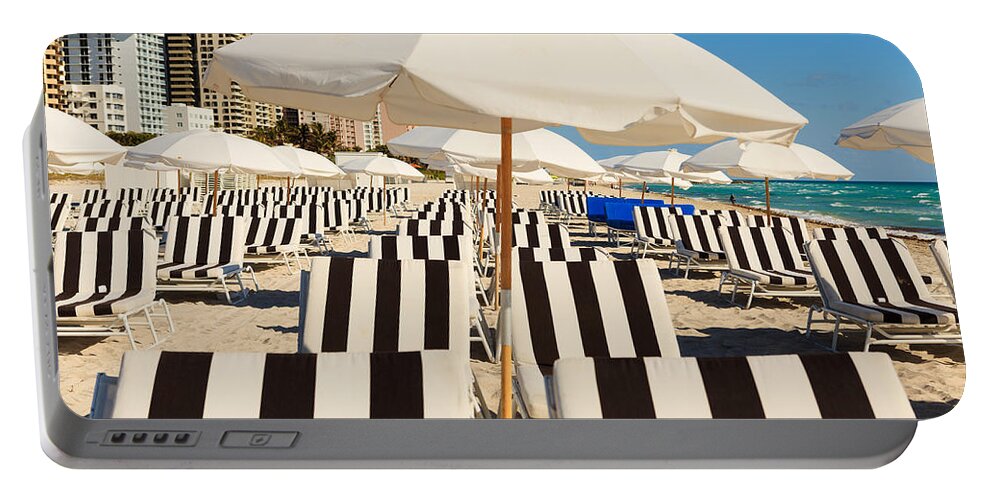 Chair Portable Battery Charger featuring the photograph Miami Beach #4 by Raul Rodriguez