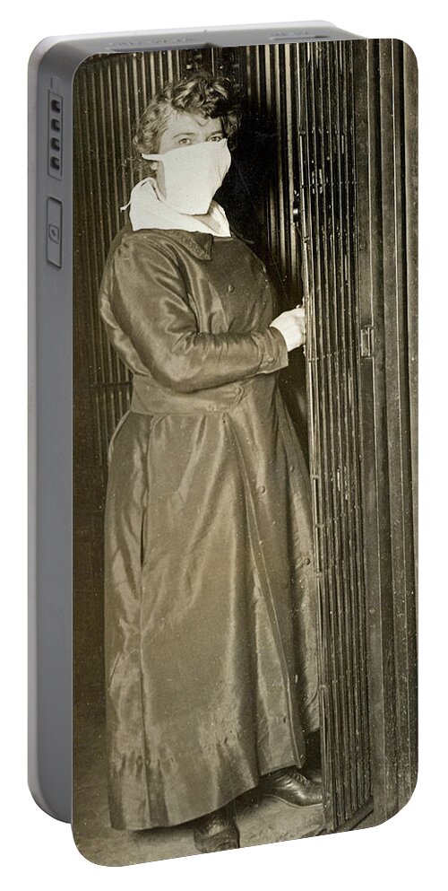 1918 Portable Battery Charger featuring the photograph Flu Pandemic, 1918 #48 by Granger