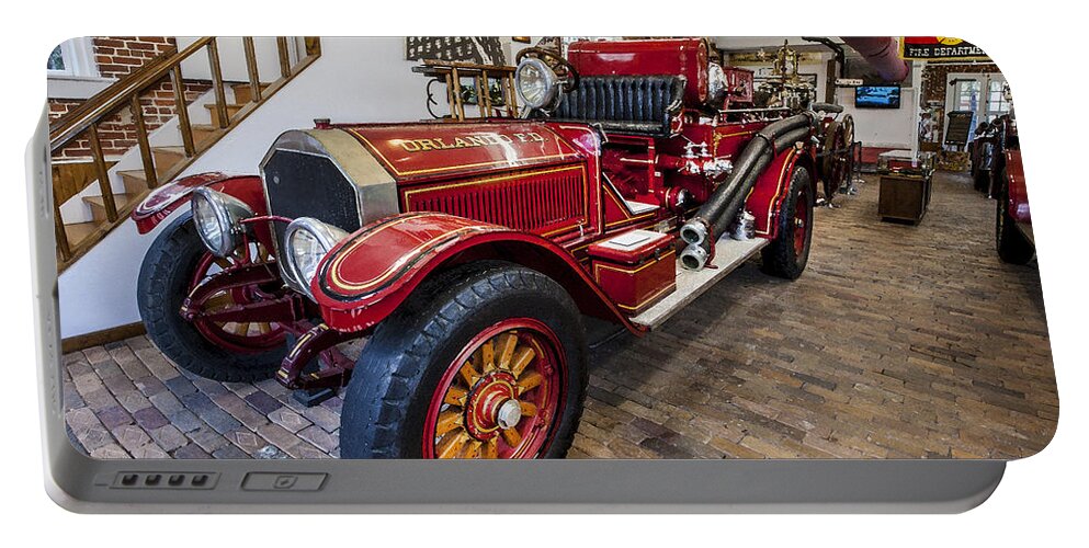Fire Engine Portable Battery Charger featuring the photograph 1915 LaFrance Fire Engine #5 by Rich Franco