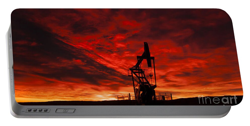 Alberta Portable Battery Charger featuring the photograph Alberta Sunrise by Vivian Christopher