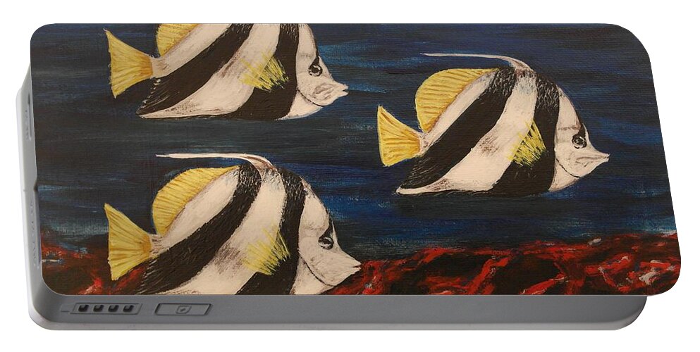 Longfin Bannerfish Portable Battery Charger featuring the painting Bannerfish by Wayne Cantrell