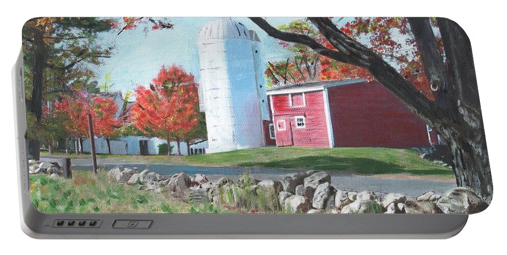 Ashland Portable Battery Charger featuring the painting Barn at Warren Center by Cliff Wilson