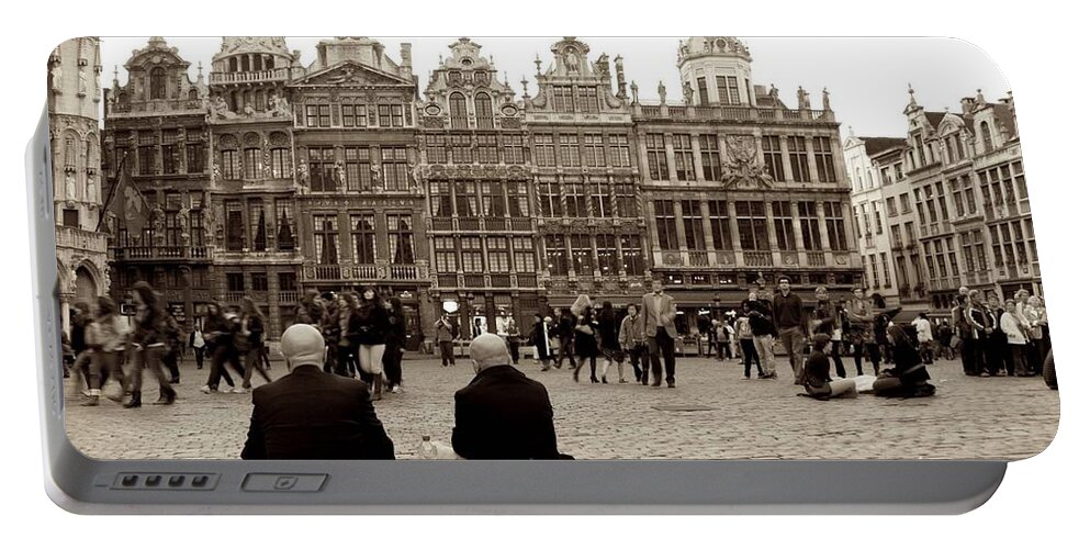 Belgium Portable Battery Charger featuring the photograph Brussel's Trance by Donato Iannuzzi