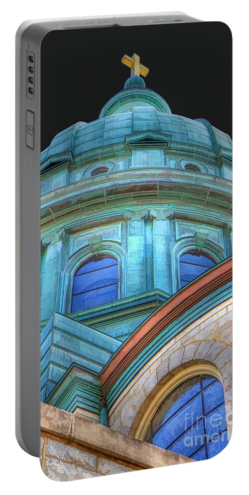 Harrisburg Portable Battery Charger featuring the photograph Cathedral Dome by Geoff Crego