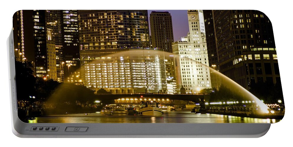 Chicago River Portable Battery Charger featuring the Centennial fountain over Chicago RIver at dusk by Sven Brogren