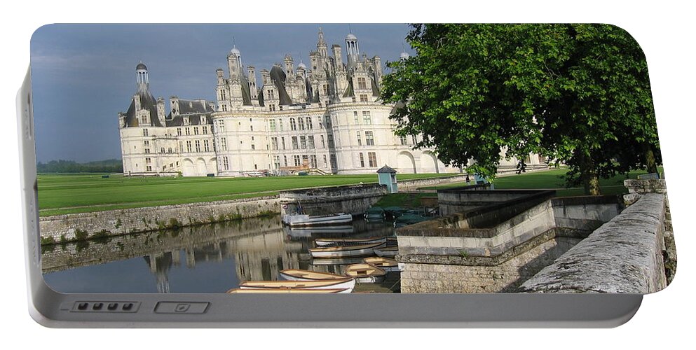 Loire Valley Portable Battery Charger featuring the photograph Chateau Chambord Boating by HEVi FineArt