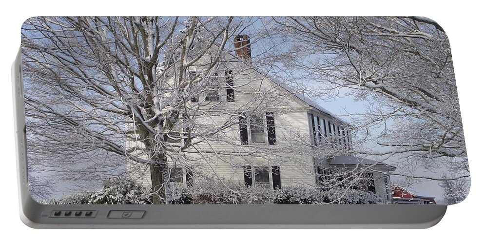 Connecticut Farmhouse Portable Battery Charger featuring the photograph Connecticut Winter by Michelle Welles
