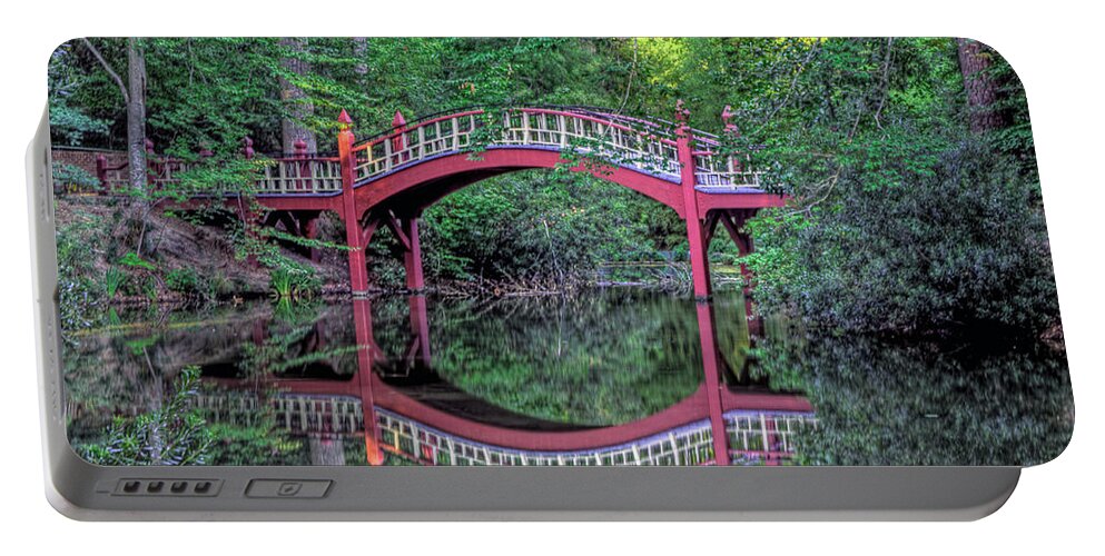 William & Mary Portable Battery Charger featuring the photograph Crim Dell Bridge in Summer by Jerry Gammon