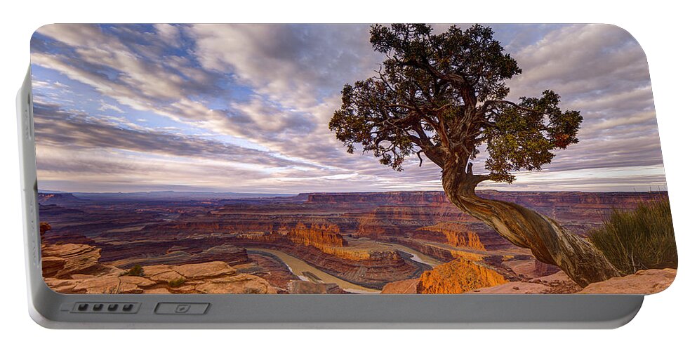 Utah Portable Battery Charger featuring the photograph Dead Horse Point Sunrise by Dustin LeFevre
