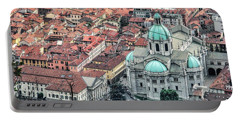 Como Portable Battery Charger featuring the photograph Duomo in Como.Italy by Jennie Breeze