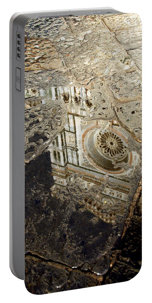 Italy Portable Battery Charger featuring the photograph Duomo Reflected in Rain I I by Caroline Stella