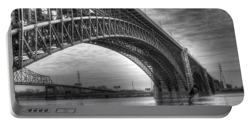Eads Bridge Portable Battery Charger featuring the photograph Eads Bridge by Jane Linders