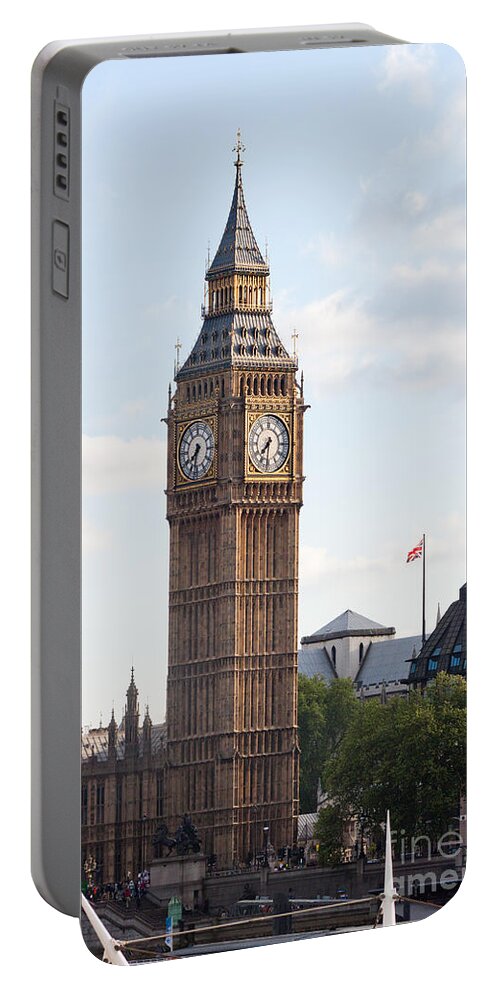 Big Ben Portable Battery Charger featuring the photograph Elizabeth Tower Parliament London by Thomas Marchessault