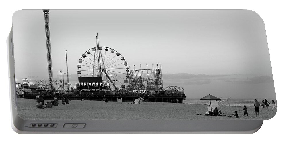 Amusement Parks Portable Battery Charger featuring the photograph Funtown Pier - Jersey Shore by Angie Tirado