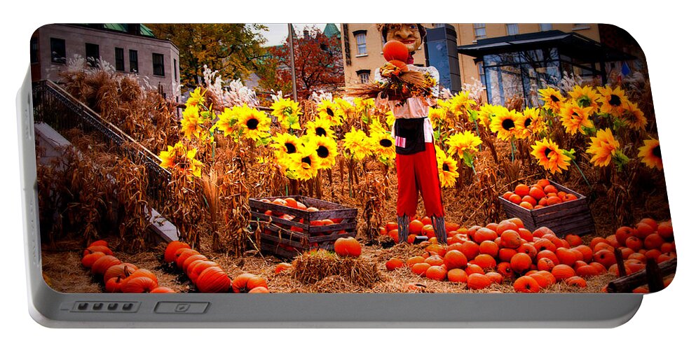 Canada Portable Battery Charger featuring the photograph Halloween by Bill Howard
