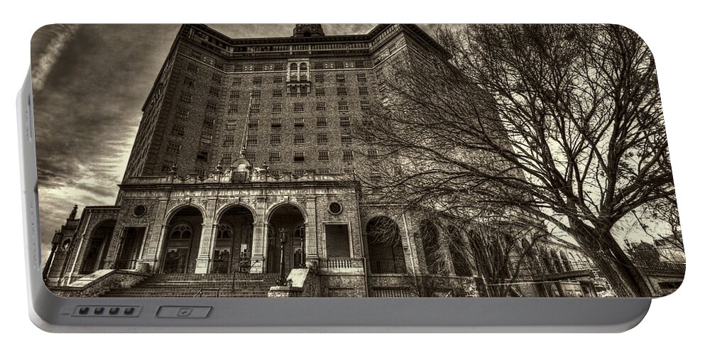Baker Hotel Portable Battery Charger featuring the photograph Haunted Baker Hotel by Jonathan Davison