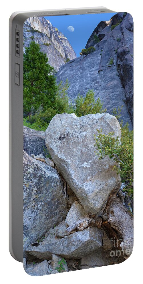 Yosemite National Park Portable Battery Charger featuring the photograph Heart Rock in Yosemite by Debra Thompson