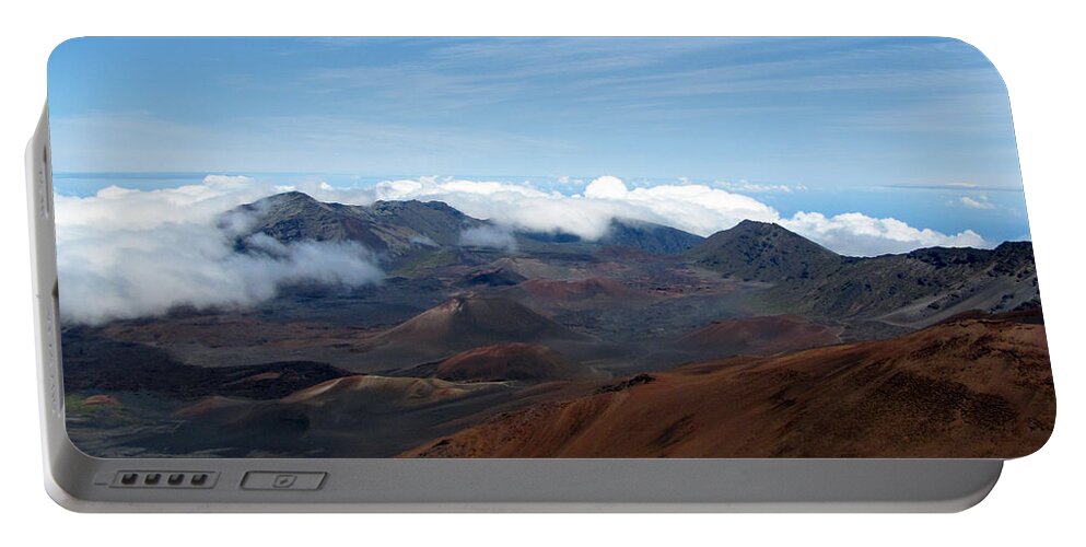 Hawaii Portable Battery Charger featuring the photograph Heavenly in Hawaii by Bob Slitzan