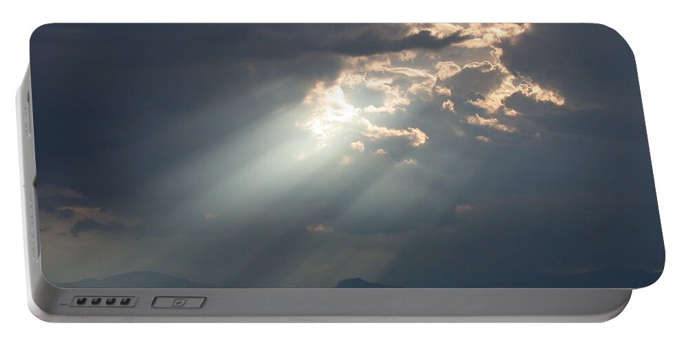 Rays Portable Battery Charger featuring the photograph Heavenly Rays by Shane Bechler