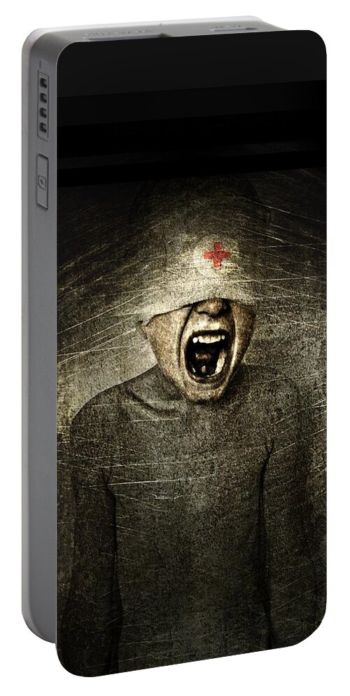 Scream Portable Battery Charger featuring the photograph Hurt by Johan Lilja