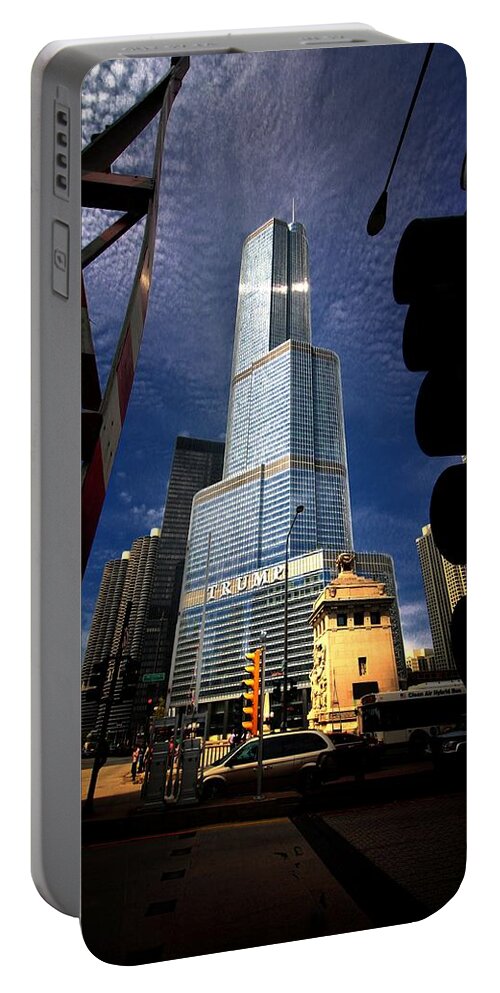 Trump Portable Battery Charger featuring the photograph Large n In Charge by Robert McCubbin