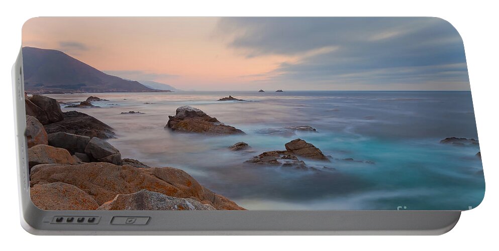 Landscape Portable Battery Charger featuring the photograph Last Light by Jonathan Nguyen
