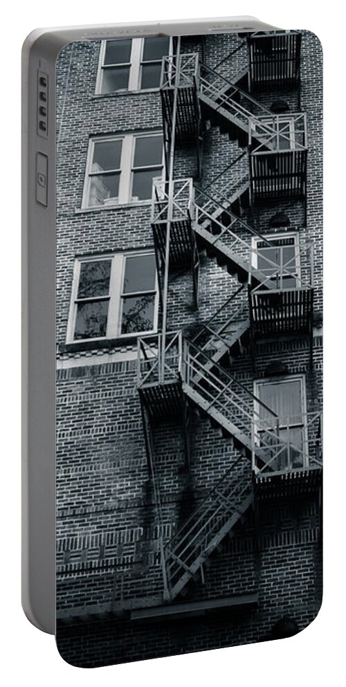 Downtown Portable Battery Charger featuring the photograph Level Up by Melinda Ledsome