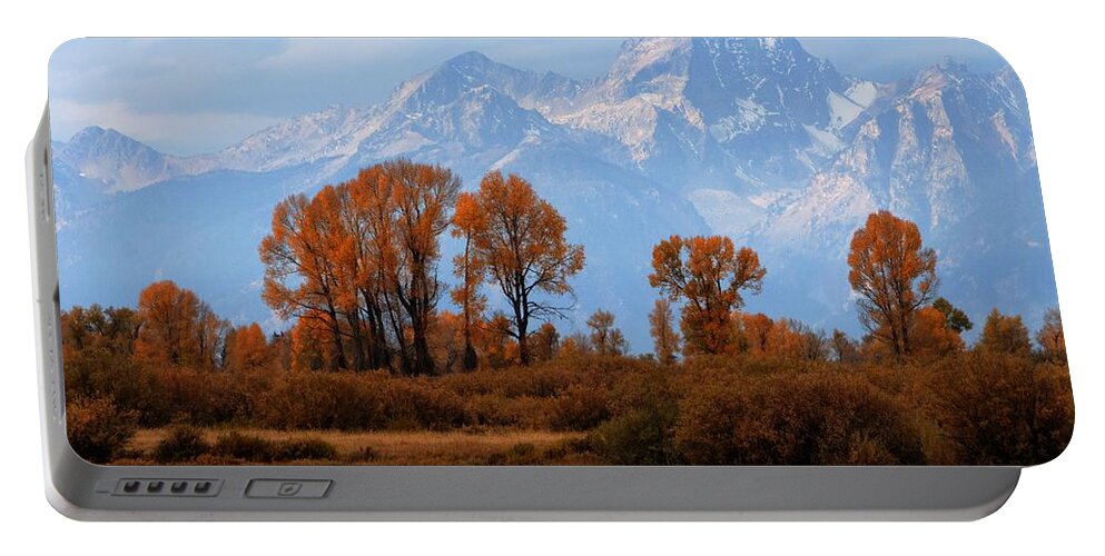 Autumn Portable Battery Charger featuring the photograph Majestic Backdrop by David Andersen