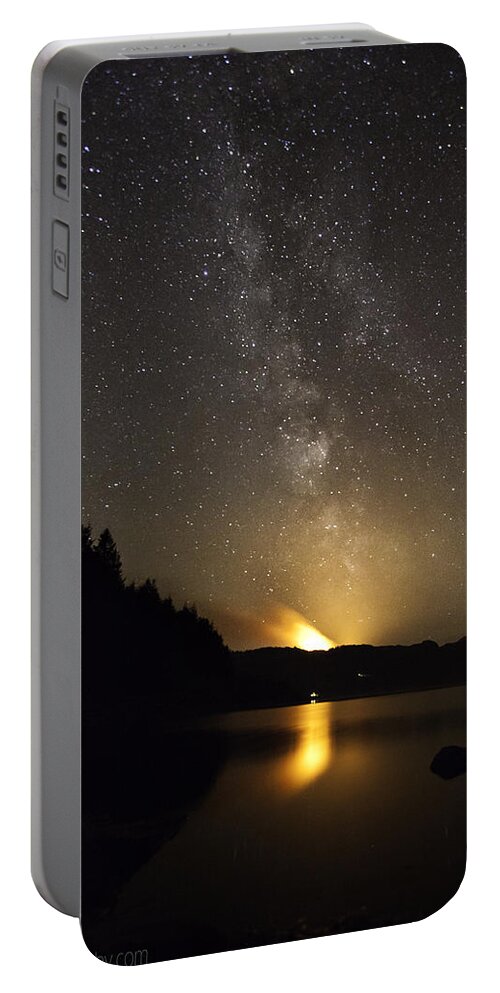 Milky Way Portable Battery Charger featuring the photograph Milky Way at Crafnant 2 by B Cash