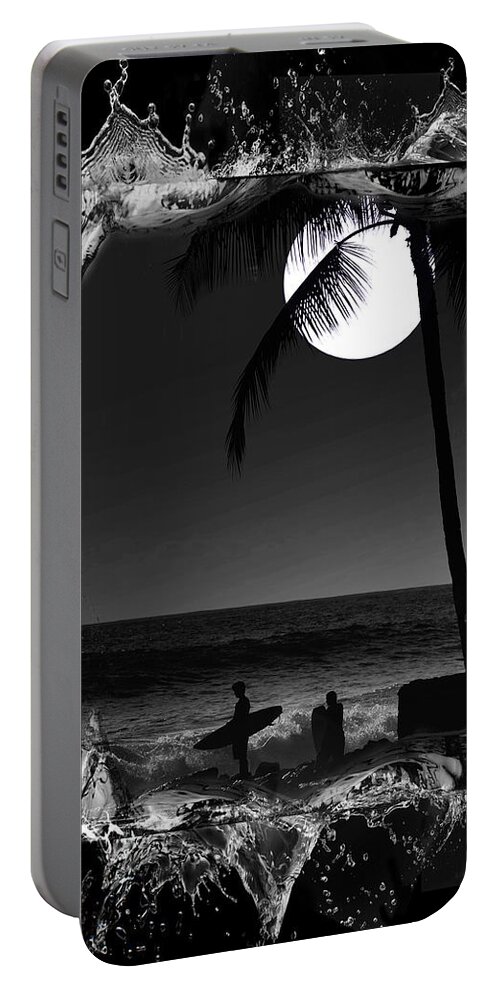 Hawaii Portable Battery Charger featuring the photograph Moonlight surf by Athala Bruckner