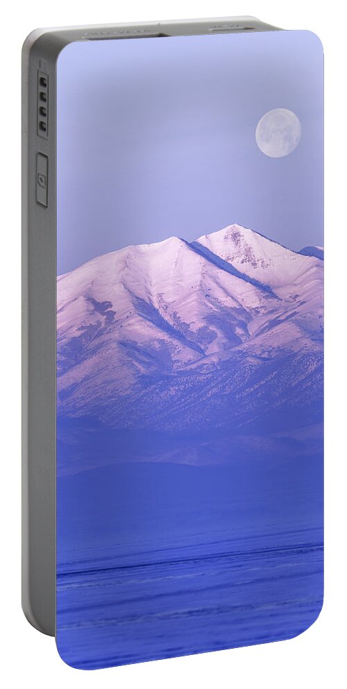 Morning Moon Portable Battery Charger featuring the photograph Morning Moon by Chad Dutson