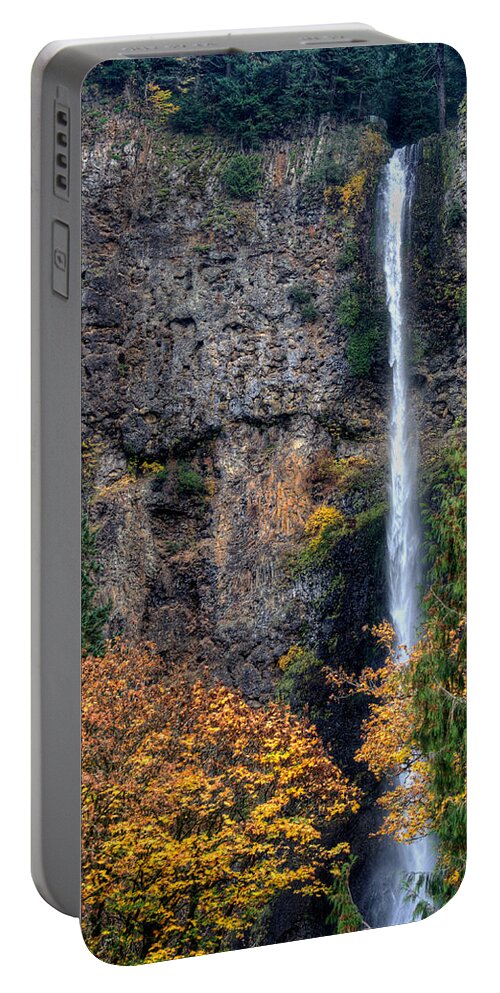Multnomah Portable Battery Charger featuring the photograph Multnomah Falls 2 by David Hart