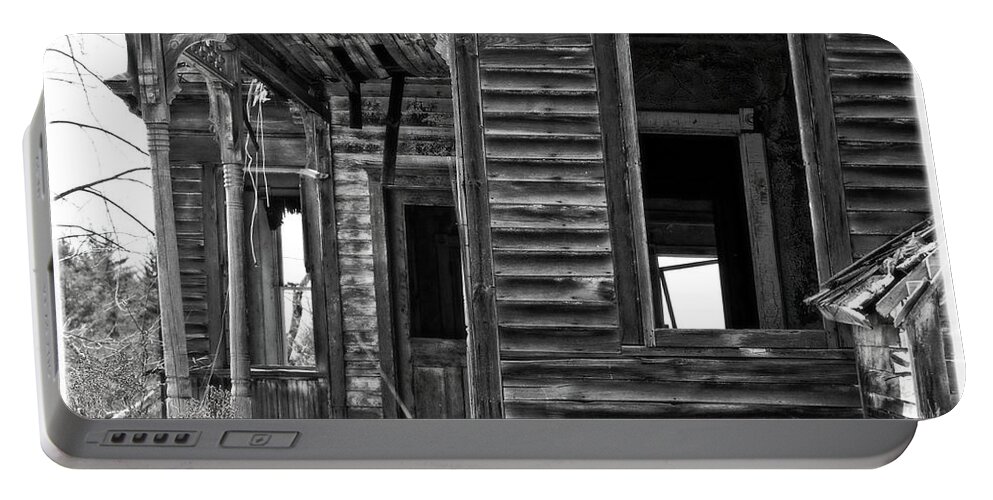 Abandon House Portable Battery Charger featuring the photograph Nightmare Aware by Ms Judi