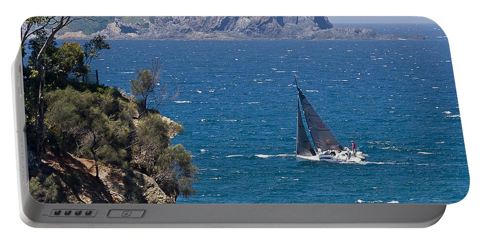 Australia Portable Battery Charger featuring the photograph Ocean Racing I by Steven Ralser