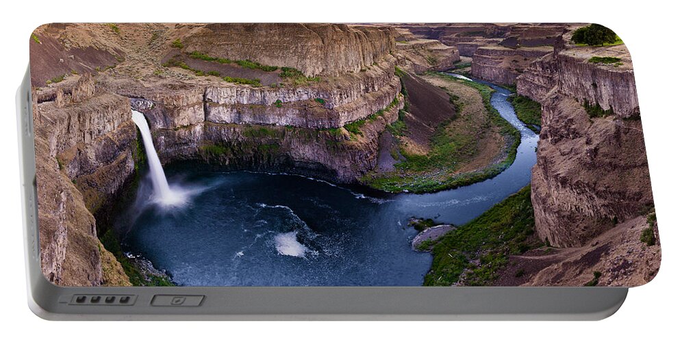 Palouse Falls Portable Battery Charger featuring the photograph Palouse Falls by Niels Nielsen