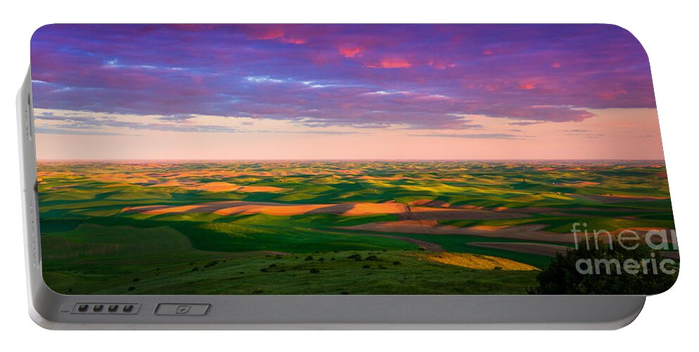 Agricultural Portable Battery Charger featuring the photograph Palouse Land and Sky by Inge Johnsson